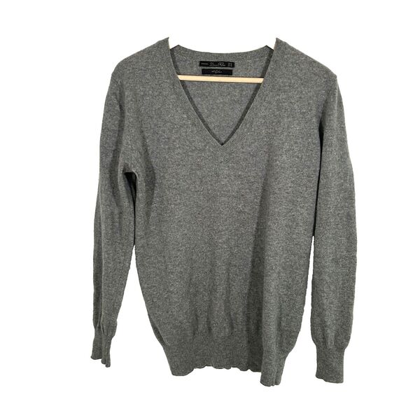Zara Knit 100% Cashmere Sweater Size Medium V-Neck Grey Preppy Classic Mens - Picture 1 of 5